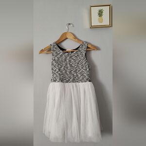 Dress girls Knit Works   Size 12 Girls Color White Good Condition